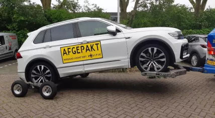Car seized in investigation into cocaine trafficking through Aalsmeer flower auction, June 2021