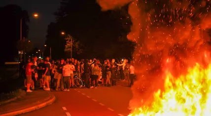 Demonstration against asylum seekers from Afghanistan at an emergency shelter on Harskamp in Ede, 24 August 2021
