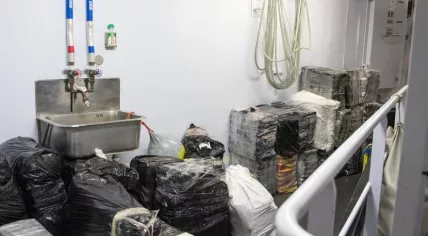 1,325 kilos of drugs found on speedboat in Curacao