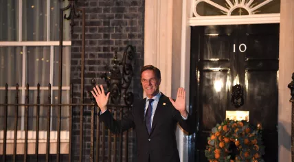 Prime Minister Mark Rutte outside 10 Downing Street in London during a NATO summit on 3 December 2019