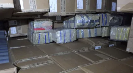 470 kilos of cocaine found in a container of clothes from Guatemala at the port of Rotterdam, 13 October 2021