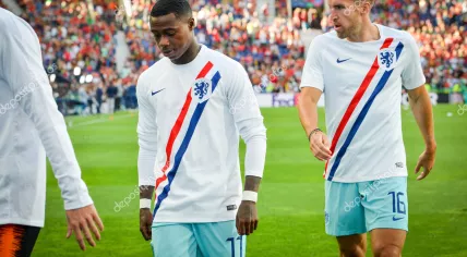 Quincy Promes and Kevin Strootman during the Nations League match between Netherlands and Portugal. June 9, 2019