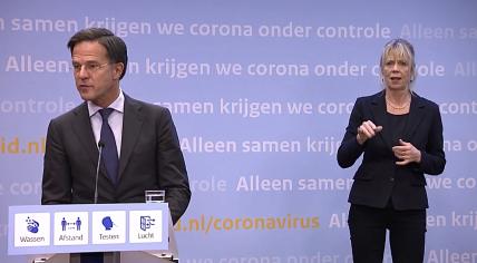 Mark Rutte during a press conference on 14 December 2021