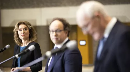 Informateurs Johan Remkes and Wouter Koolmees present their final report and the Rutte IV coalition agreement to Tweede Kamer chair Vera Bergkamp, 15 December 2021