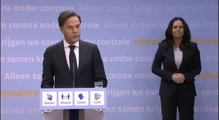 Mark Rutte announcing a hard lockdown in the Netherlands on 18 December 2021