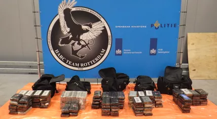 About 139 kilograms of cocaine found in a sea container from Brazil. December 22, 2021