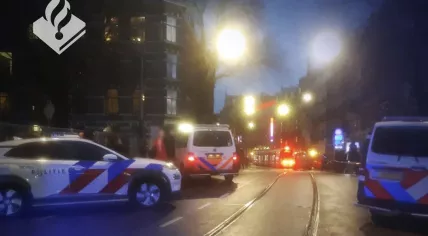 Police at the scene of a hostage situation at the Apple Store in Amsterdam. 22 Feb. 2022
