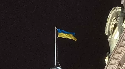 Ukrainian flag on Rotterdam city hall, 24 February 2022