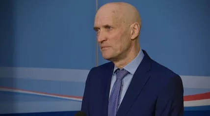 Health Minister Ernst Kuipers at a coronavirus press conference, 15 March 2022