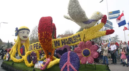 A flower wagon promoting peace 
