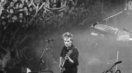 Henny Vrienten at the Doe Maar farewell concert in Den Bosch 14 April 1984