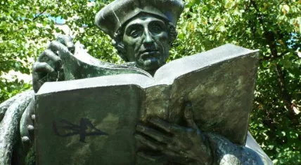 Erasmus statue in Rotterdam