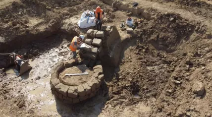 Water pit at a Roman sanctuary found in Herwen-Hemeling, Gelderland