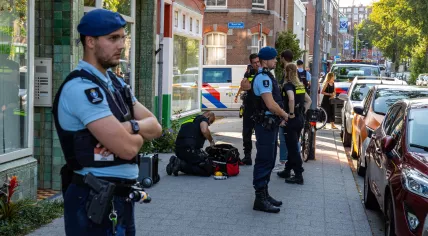 A child died from stab wounds in an incident on Wolphaertsbocht in Rotterdam. 17 July 2022