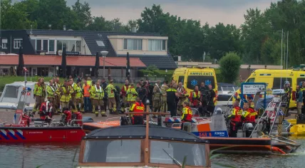 Emergency services search for a German family after their canoe capsized in the Veluwemeer near Biddinghuizen, 21 July 2022 
