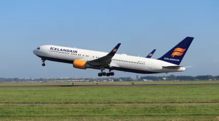Icelandair Boeing 767-300 take off from Amsterdam Airport Schiphol Polderbaan runway, 8 October 2021