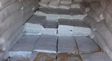 5,160 kilos cocaine found in a rice container from Paraguay at the port of Antwerp, 12 June 2022