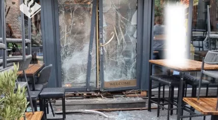 Explosive damaged a catering establishment on Kleine Gartmanplantsoen in Amsterdam, 8 August 2022