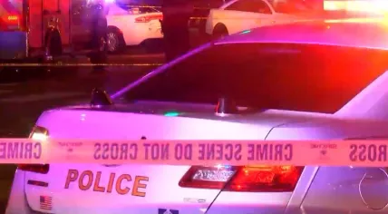 Police in Indianapolis investigate the shooting of three Dutch commandos. 27 August 2022