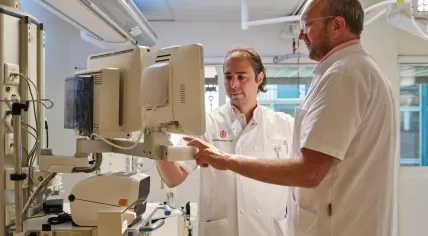 Amsterdam UMC tests AI to help decide when ICU patients can be discharged to regular wards, August 2022
