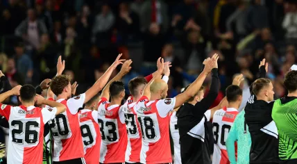 ROTTERDAM - Feyenoord celebrates the 6-0 victory during the UEFA Europa League group F match between Feyenoord and Sturm Graz in Feyenoord Stadium de Kuip on 15 september 2022 in Rotterdam, Netherlands.