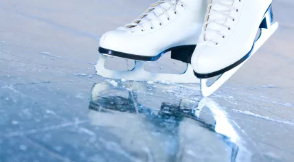 Skates on ice.