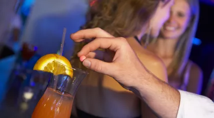 Drugging a drink