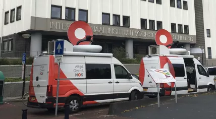 Two NOS vans in Amsterdam Oost on 29 September 2020