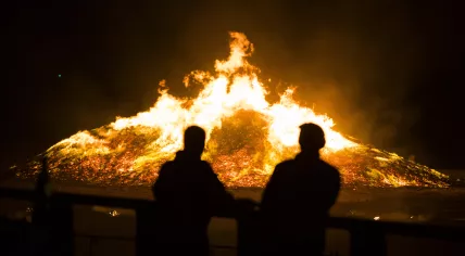 The New Year's bonfire in Scheveningen that led to a million euros in damage. 1 January 2019