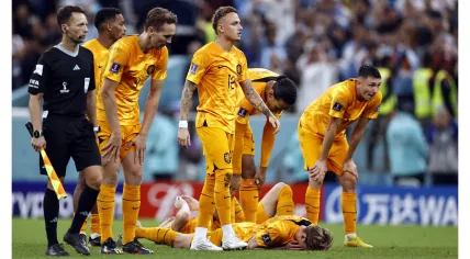 Disappointment for the Dutch men’s football team as Argentina knocks them out of the World Cup on penalties. From Left to Right: Luuk de Jong, Noa Lang, Frenkie de Jong, Virgil van Dijk, and Steven Berghuis. 9 December 2022