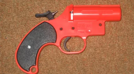 Stock photo of an Orion 12 gauge flare gun in 2004