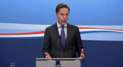 Mark Rutte during his regular weekly press conference on 13 January 2022