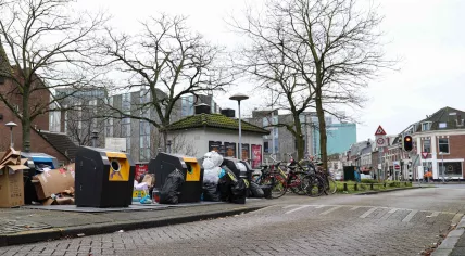 Garbage piling up at the underground bins during a civil servant strike in Utrecht. 2 Feb. 2023