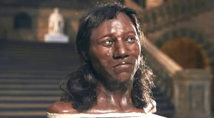A reconstruction of "Cheddar Man" - the first Briton - in the London Natural History Museum