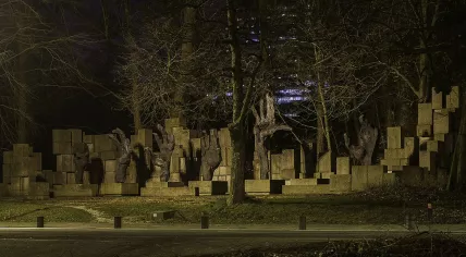 Jewish monument by Edu Waskowsky in Groningen