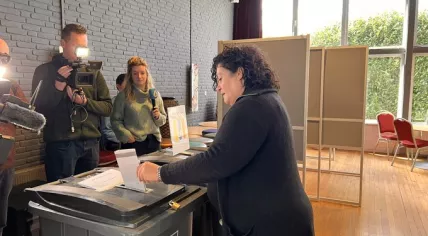 BBB leader Caroline van der Plas casting her vote in the provincial elections, 15 March 2023