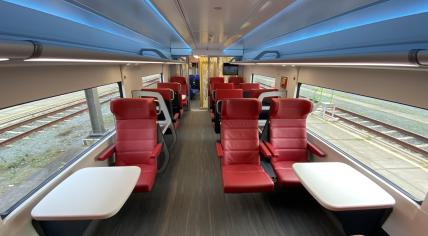 First class interior of the Intercity New Generation (ICNG)