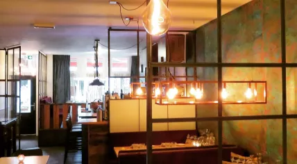 Le Restaurant on Frans Halsstraat in Amsterdam