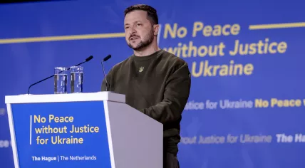Ukrainian President Volodymyr Zelenskyy addressing the World Forum in The Hague. 4 May 2023