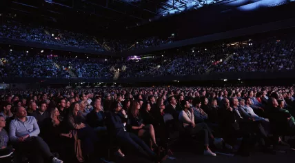 A nearly sold-out crowd gathered in the Ziggo Dome in Amsterdam to hear a lecture and interview with Barack Obama. 1 May 2023
