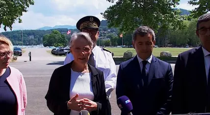Prosecutor Line Bonnet-Mathis, French PM Élisabeth Borne, Interior Minister Gérald Darmanin, and Mayor Francois Astorg at a press conference after several people were stabbed in Annecy, France. 8 June 2023