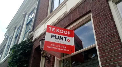 House for sale sign