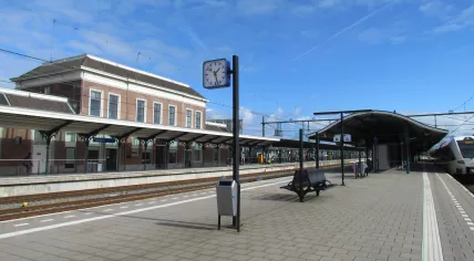 The train station in Apeldoorn, shortly before the departure of an Arriva train to Zutphen. 8 October 2017