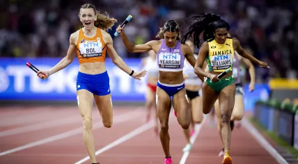 Femke Bol secures the gold medal in the 4x400 meter relay with Lieke Klaver, Eveline Saalberg, and Cathelijn Peeters at the World Athletics Championships in Budapest. 27 August 2023