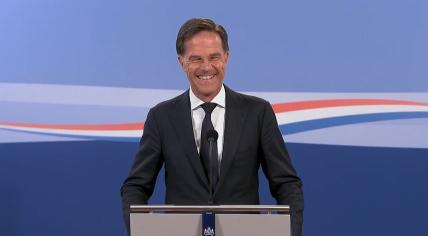 Mark Rutte speaks with reporters following his first Cabinet meeting after the summer recess. 18 August 2023