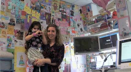 Loulou, 4 years old, is the first patient in the Netherlands with the new mobile support heart.