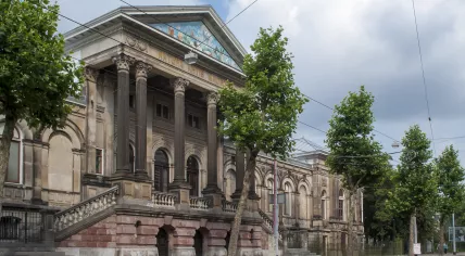 The aquarium building at the Artis Zoo in Amsterdam, built in 1881, seen from Plantage Middenlaan. 16 August 2012