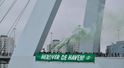 Extinction Rebellion activists block the Erasmus Bridge in Rotterdam during the World Port Days, 1 September 2023