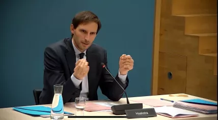 Wopke Hoekstra during a parliamentary inquiry into gas extraction in Groningen, 10 October 2022