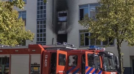 A fire truck at the scene of an explosion and fire at a housing complex on Charlotte Brontestraat in Amsterdam, 14 September 2023